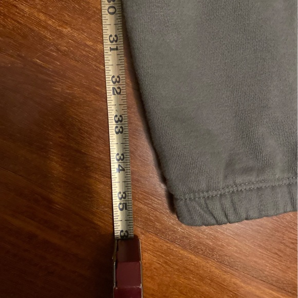 H&M Green Sweatpants - Picture 5 of 7